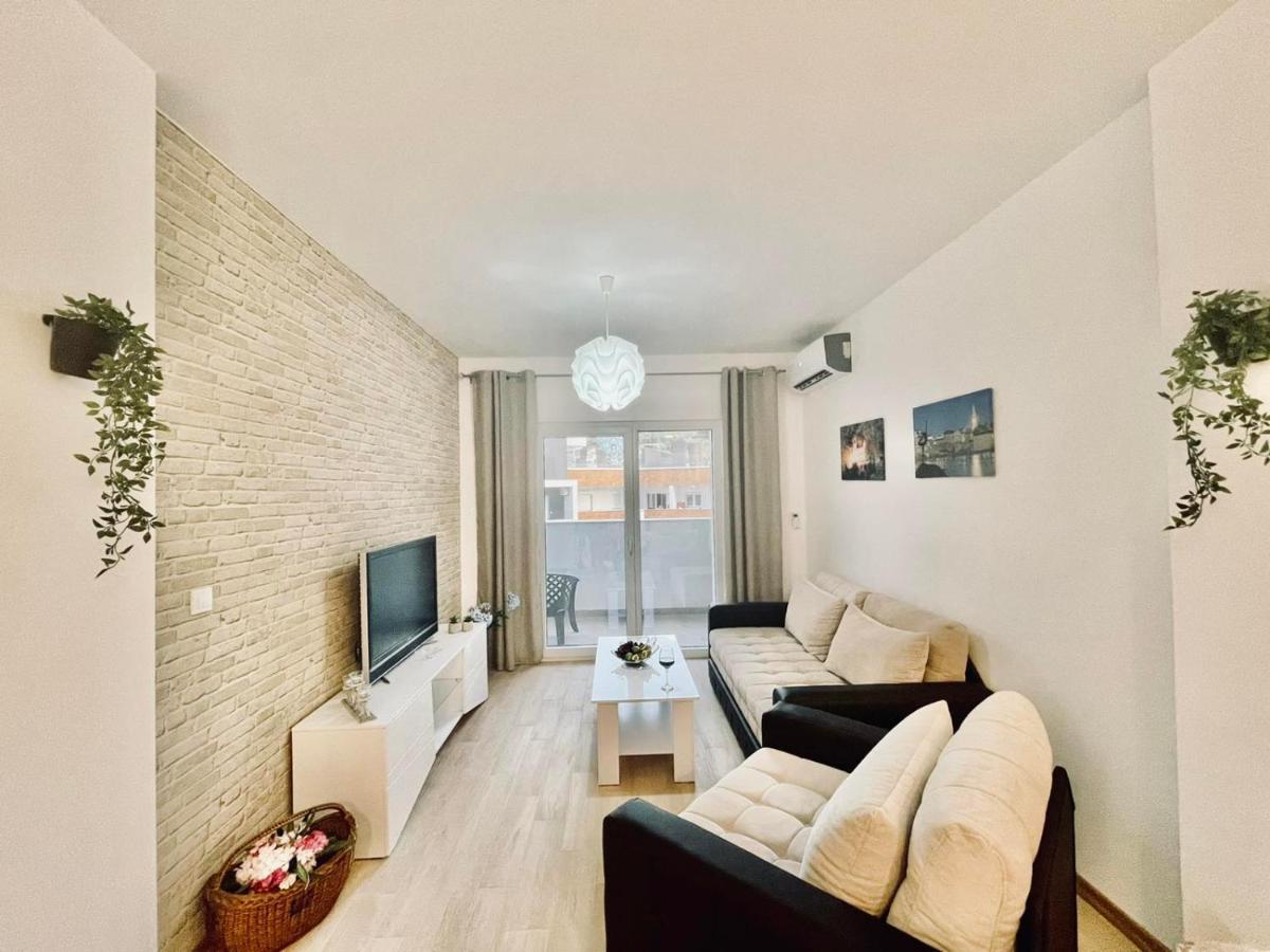 Olive Square Apartment บุดวา ภายนอก รูปภาพ