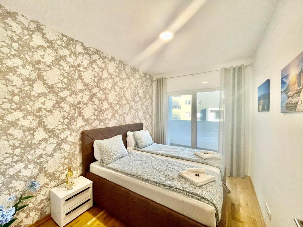 Olive Square Apartment บุดวา ภายนอก รูปภาพ